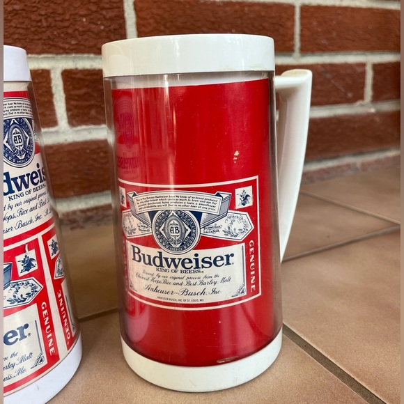 Vintage Set of 4 Budweiser Thermo-Serv Insulated Plastic Mugs - Picture 6 of 8